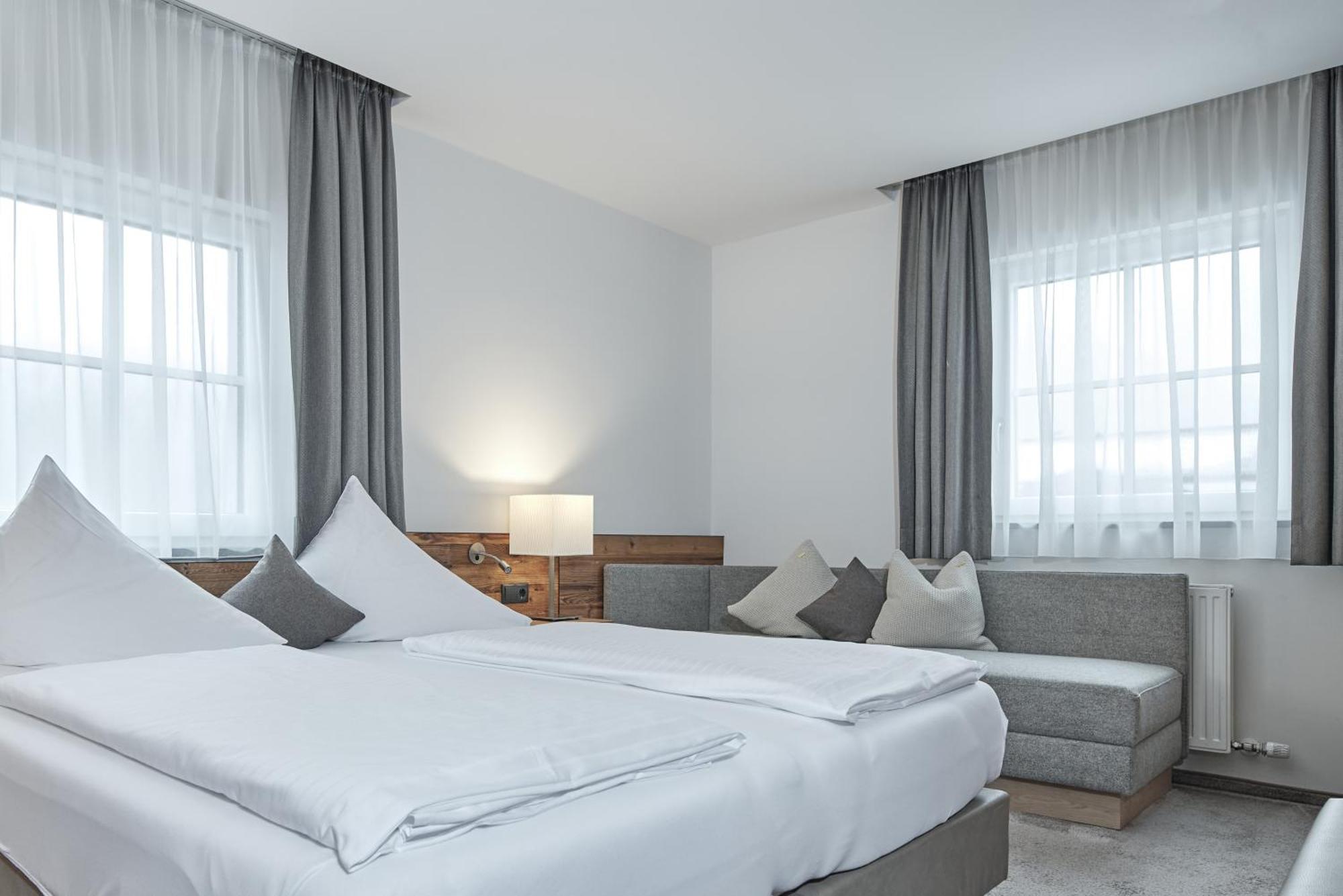 Rainerhof Aparthotel Флахау Екстериор снимка