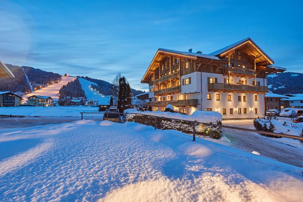 Rainerhof Aparthotel Флахау Екстериор снимка