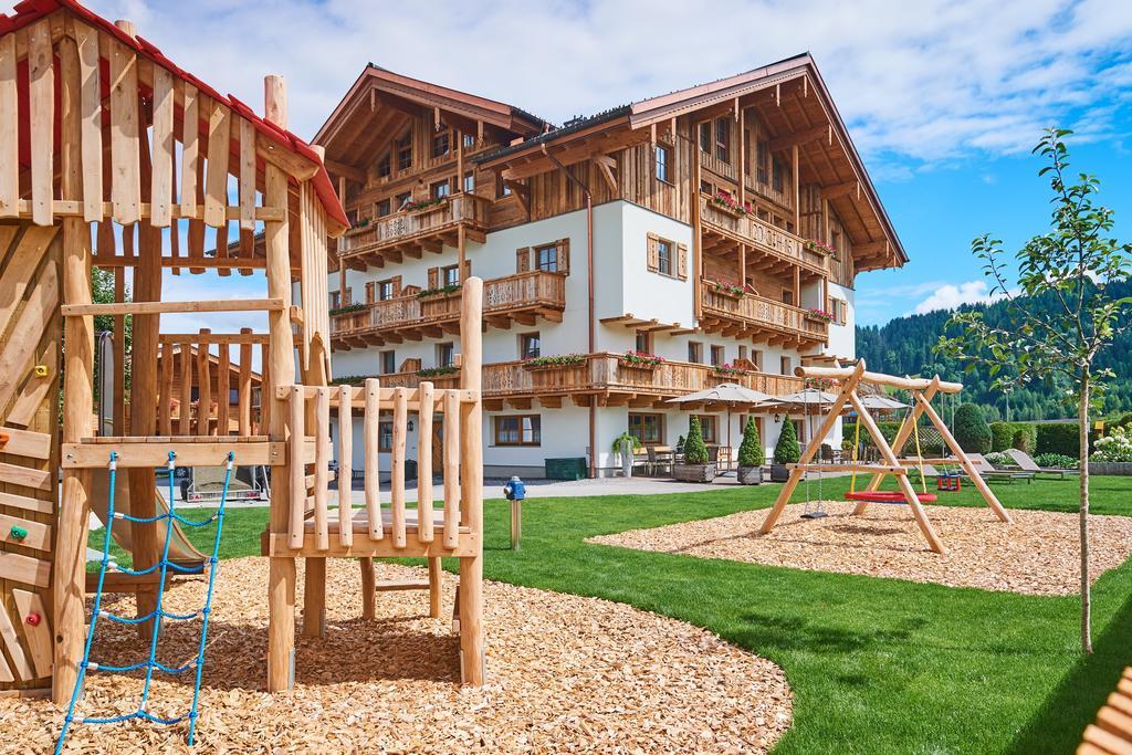 Rainerhof Aparthotel Флахау Екстериор снимка