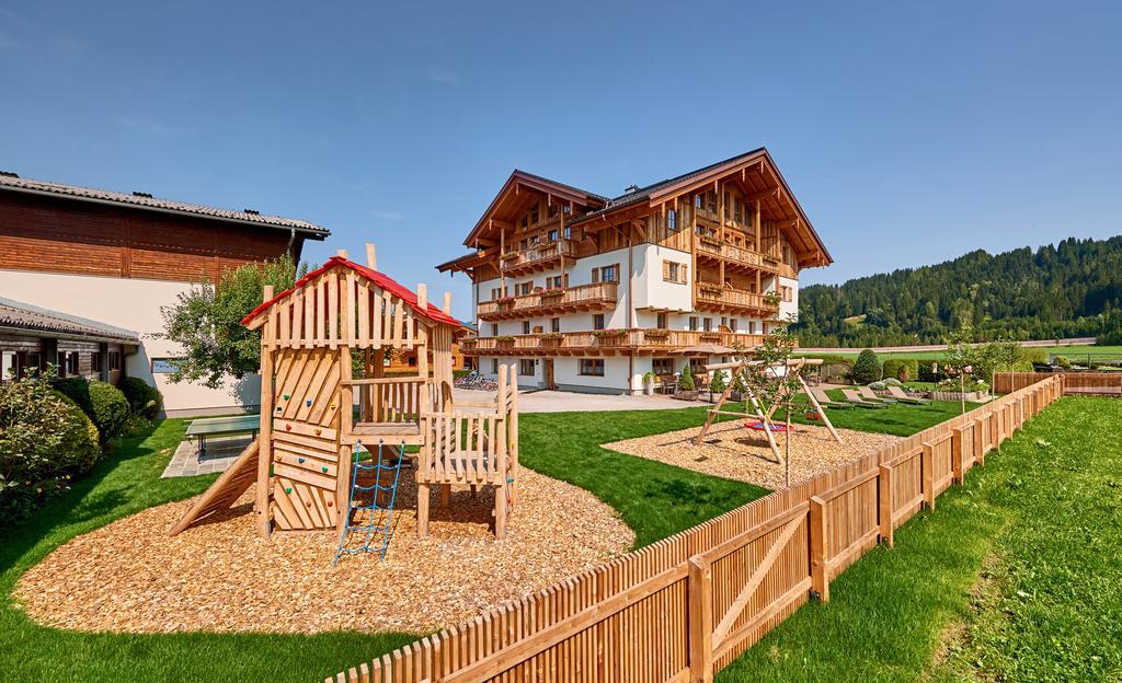 Rainerhof Aparthotel Флахау Екстериор снимка
